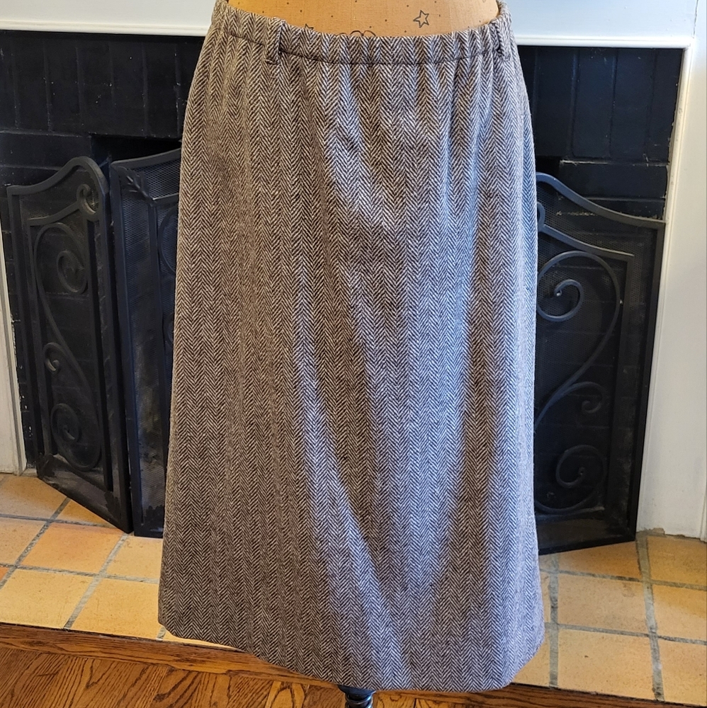 Prestige of Boston Wool skirt